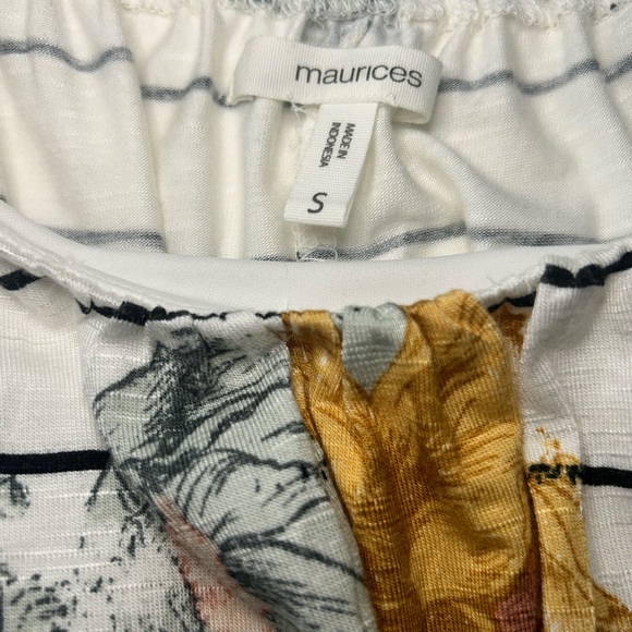 *Maurices Sleeveless Top - Picture 8 of 10